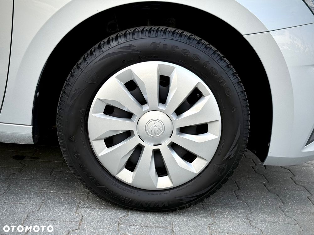 Skoda Fabia 1.0 Ambition - 17