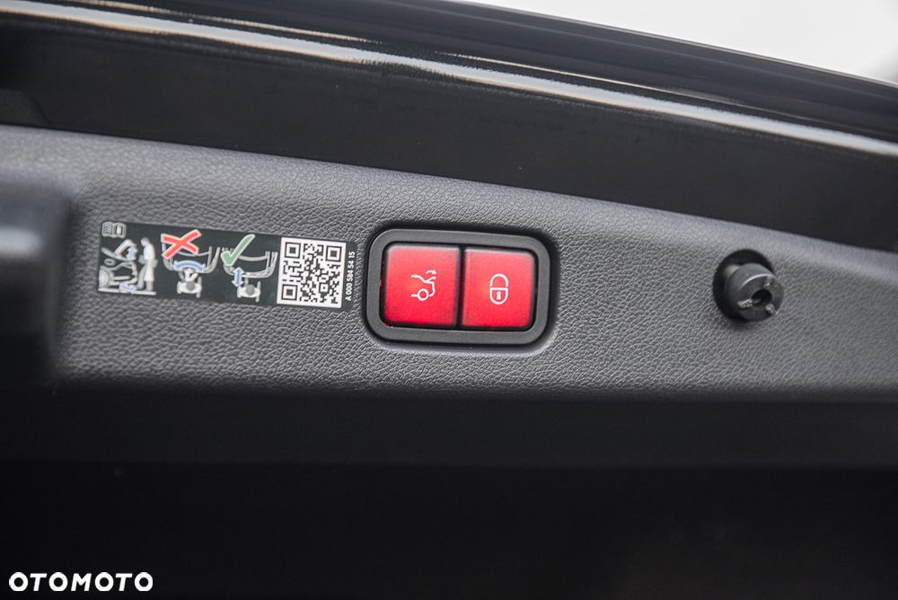 Mercedes-Benz Klasa E - 20