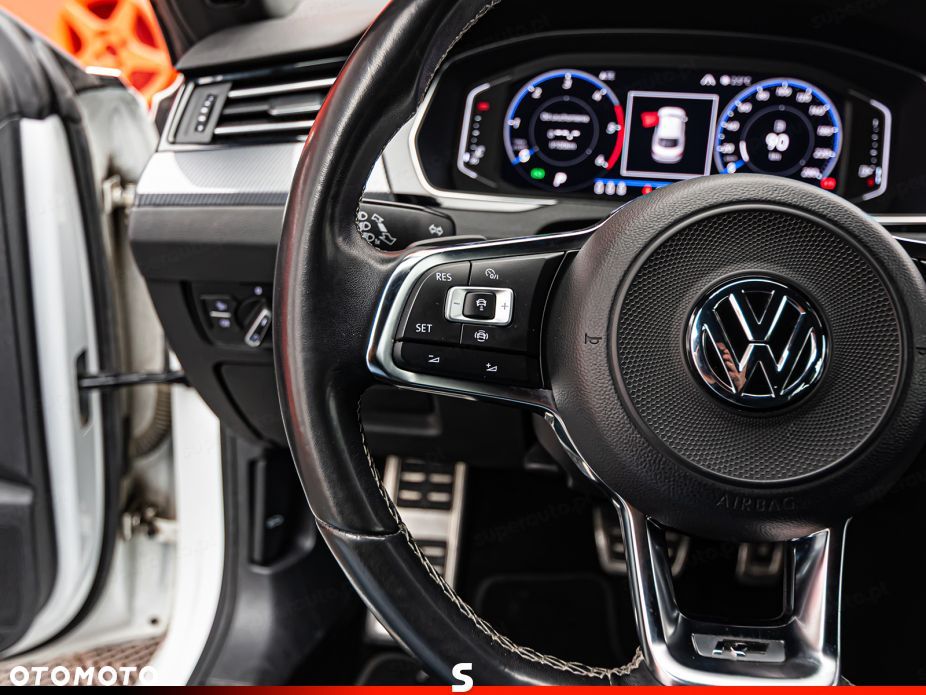 Volkswagen Arteon 2.0 TDI R-Line DSG - 13