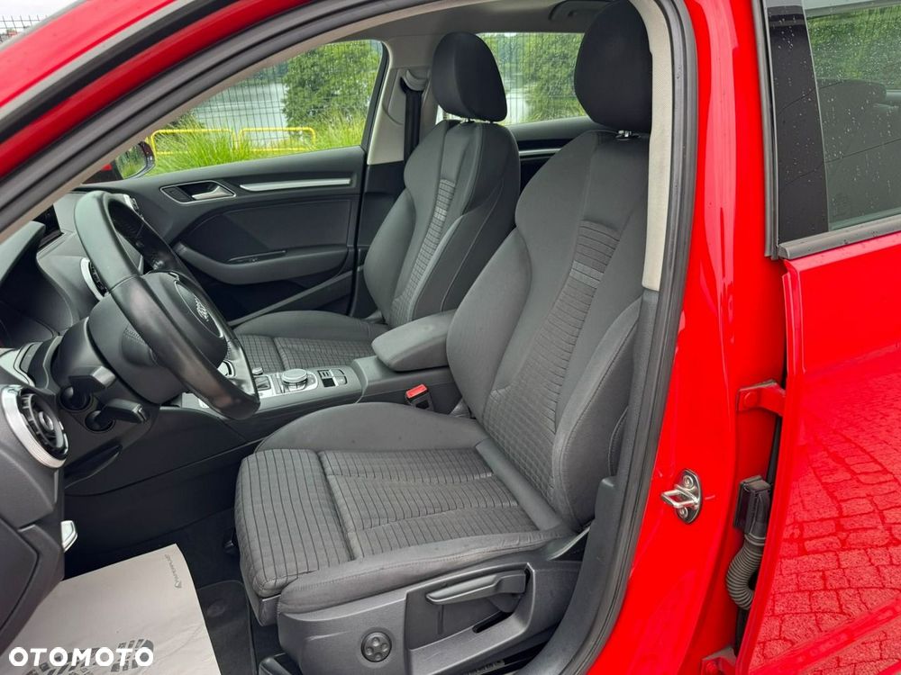 Audi A3 Sportback - 14