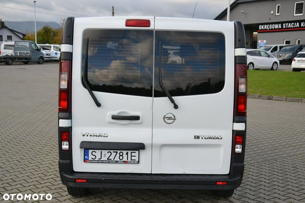 Opel Vivaro - 6