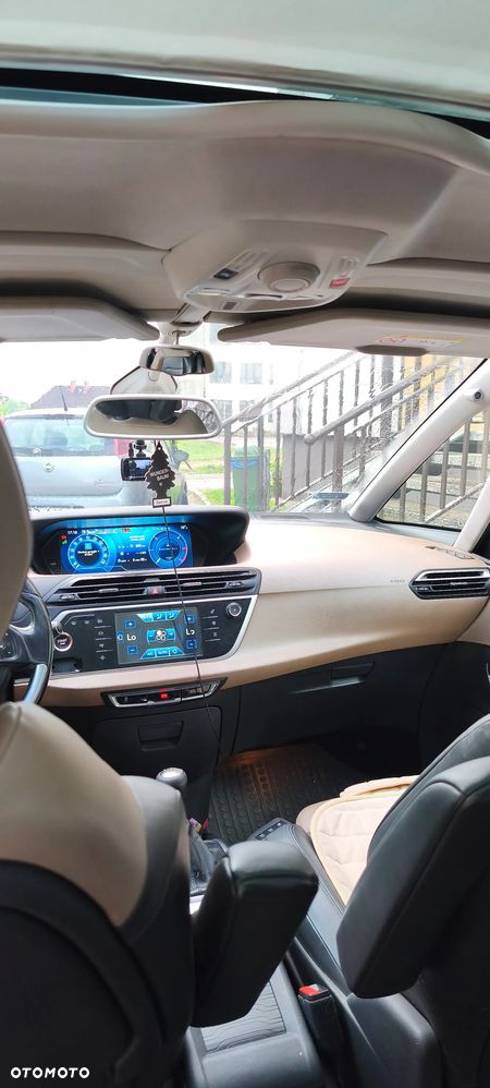 Citroën C4 Picasso 1.6 e-HDi Exclusive - 6