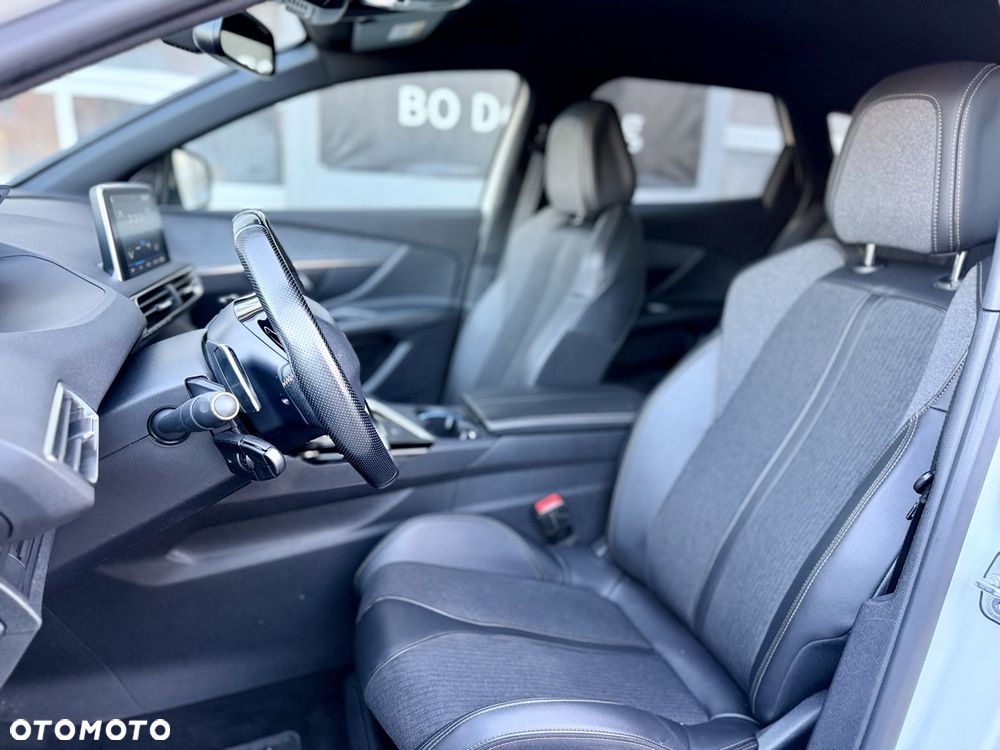 Peugeot 3008 1.6 PureTech GPF GT Line S&S EAT8 - 16