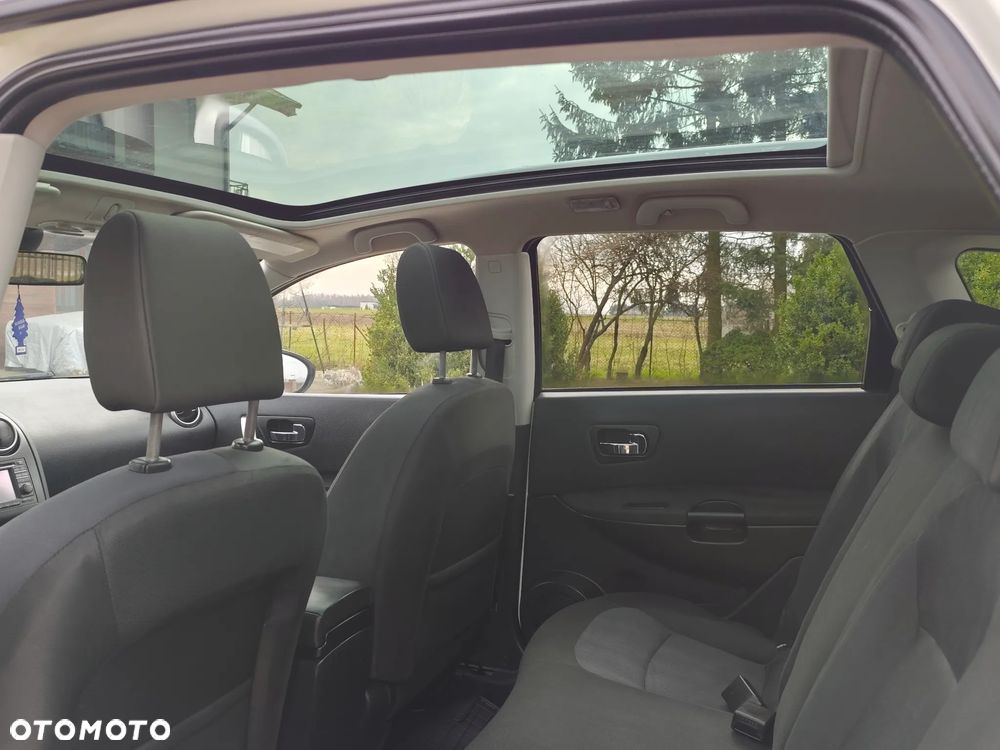 Nissan Qashqai+2 - 21