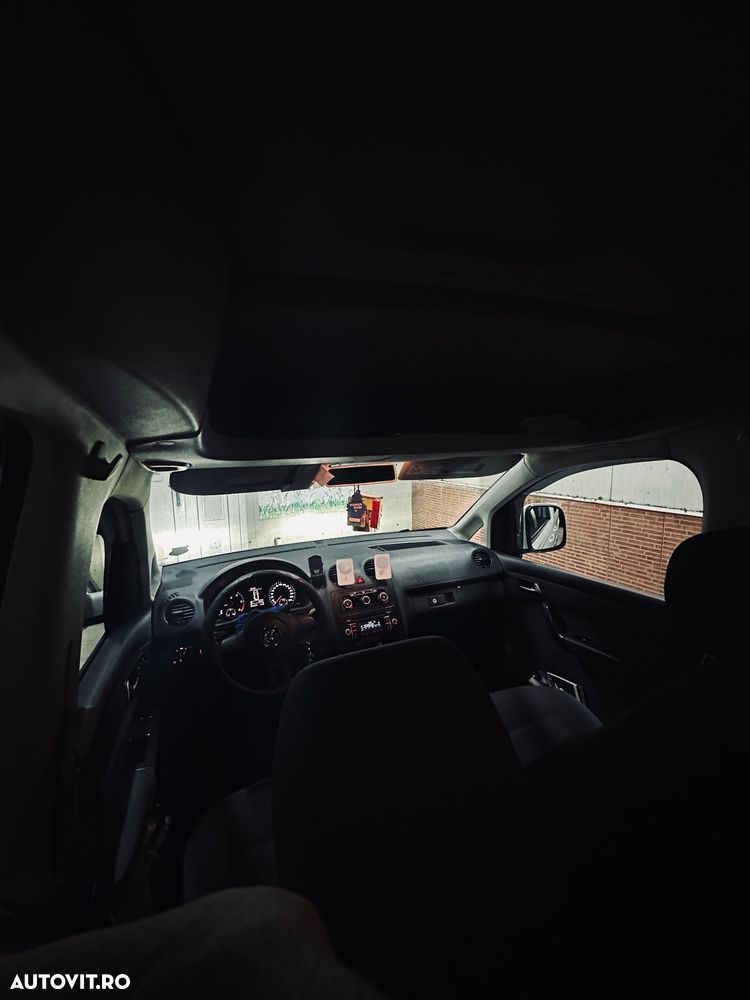VOLKSWAGEN Caddy 2015 — imagine 9