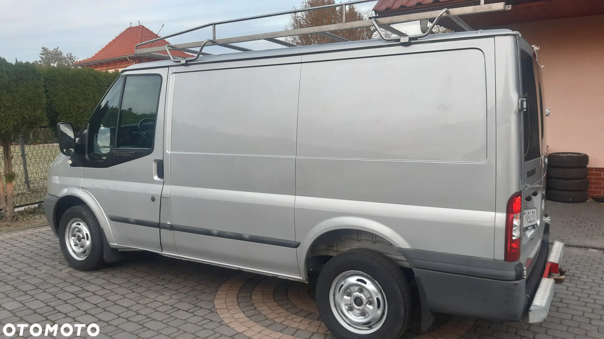 Ford Transit - 18