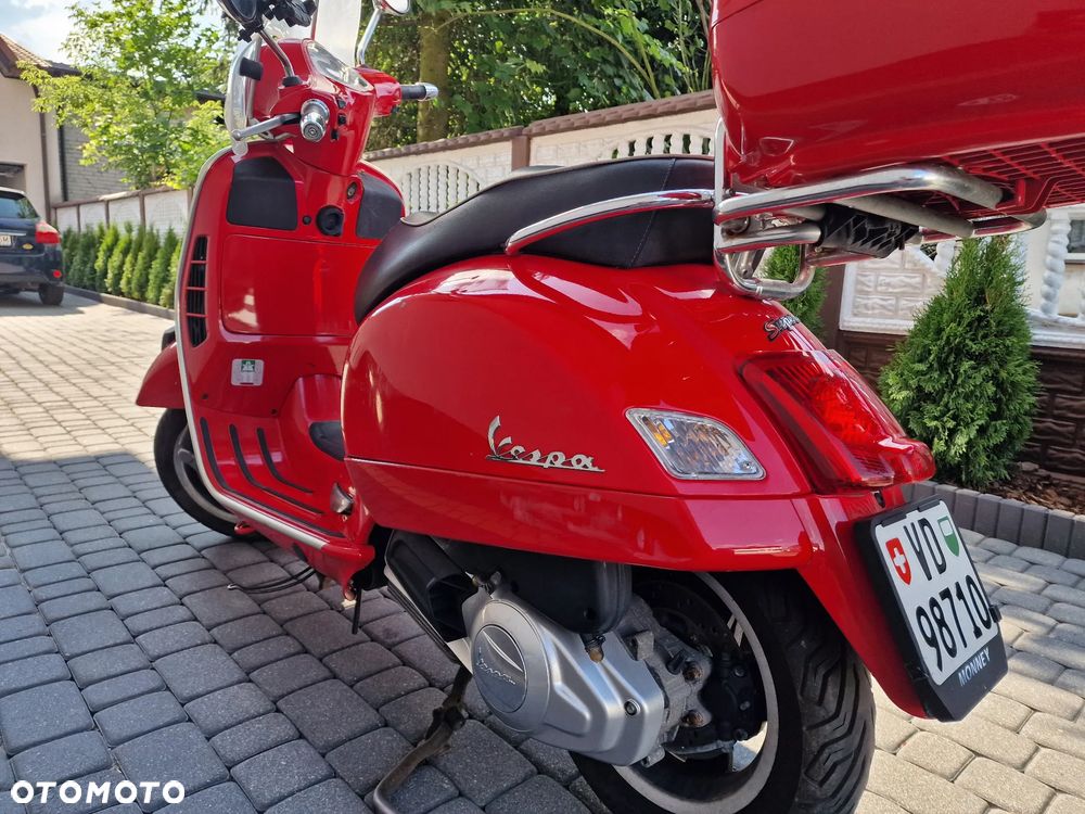 Piaggio Vespa - 3