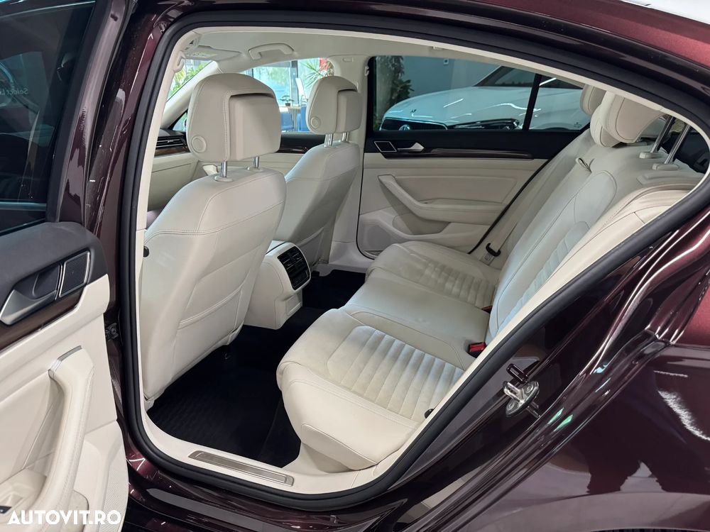 Volkswagen Passat 2.0 TDI (BlueMotion Technology) DSG Highline - 8