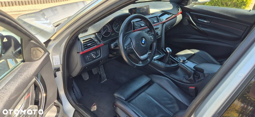BMW Seria 3 320d - 9