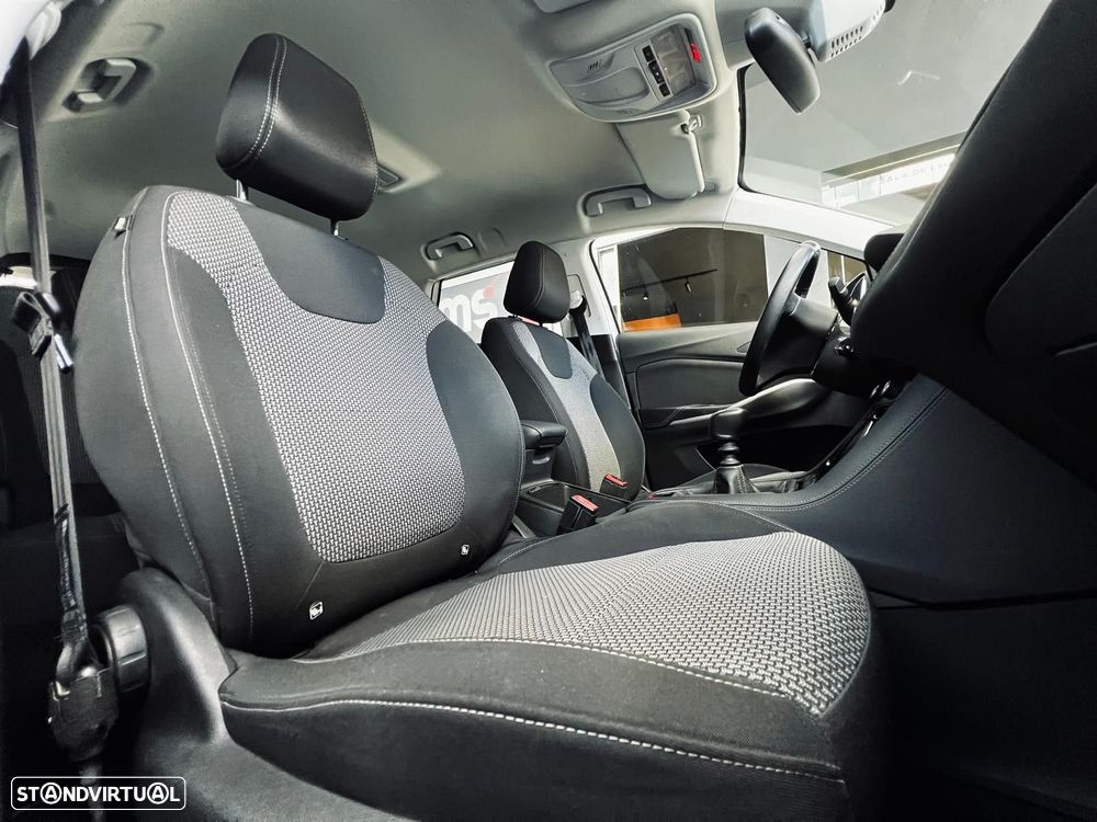 Opel Grandland X 1.2 T Business Edition - 40