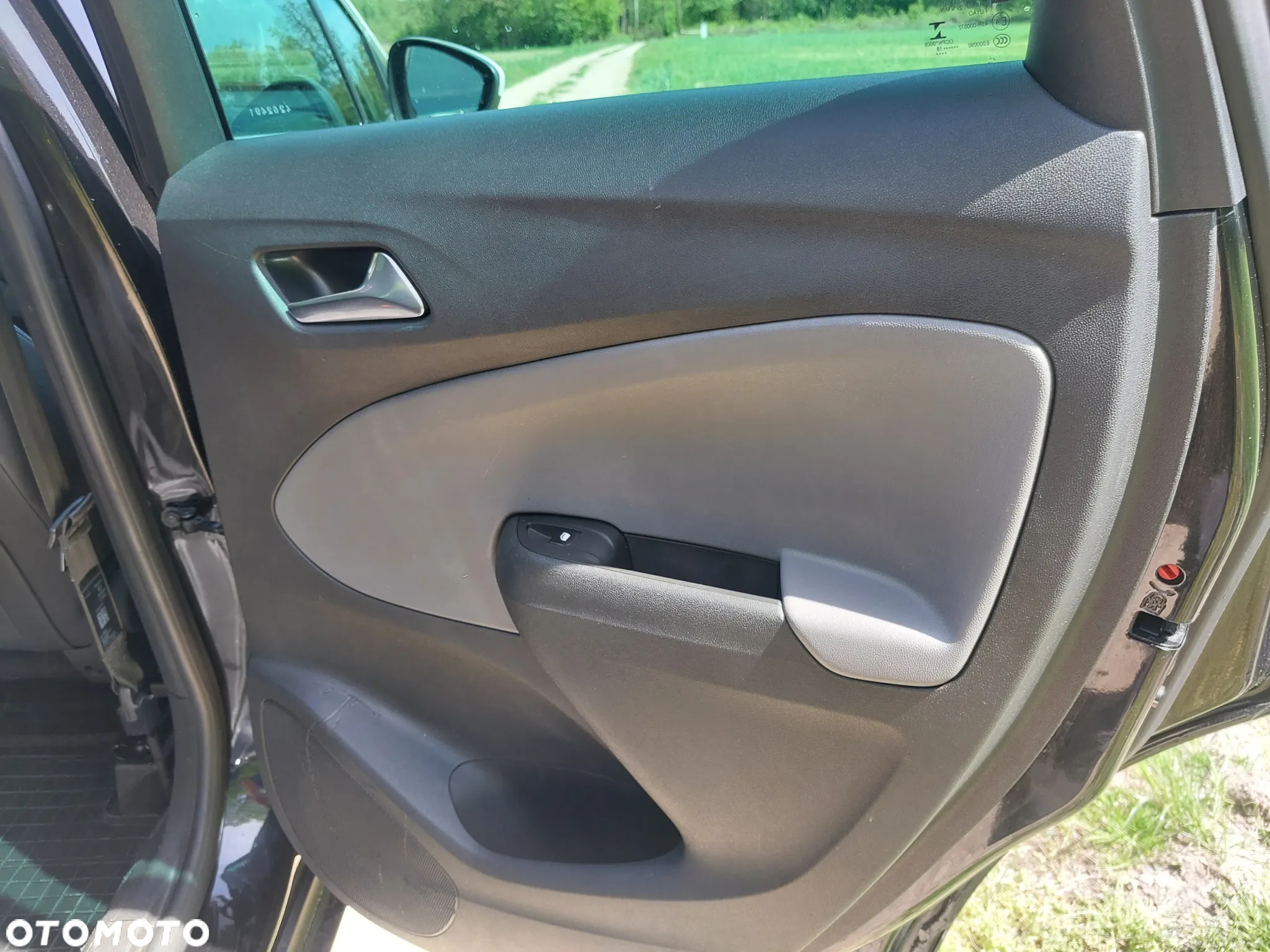 Opel Crossland X - 25