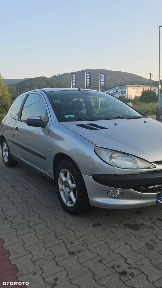 Peugeot 206 1.4 XR Presence - 2