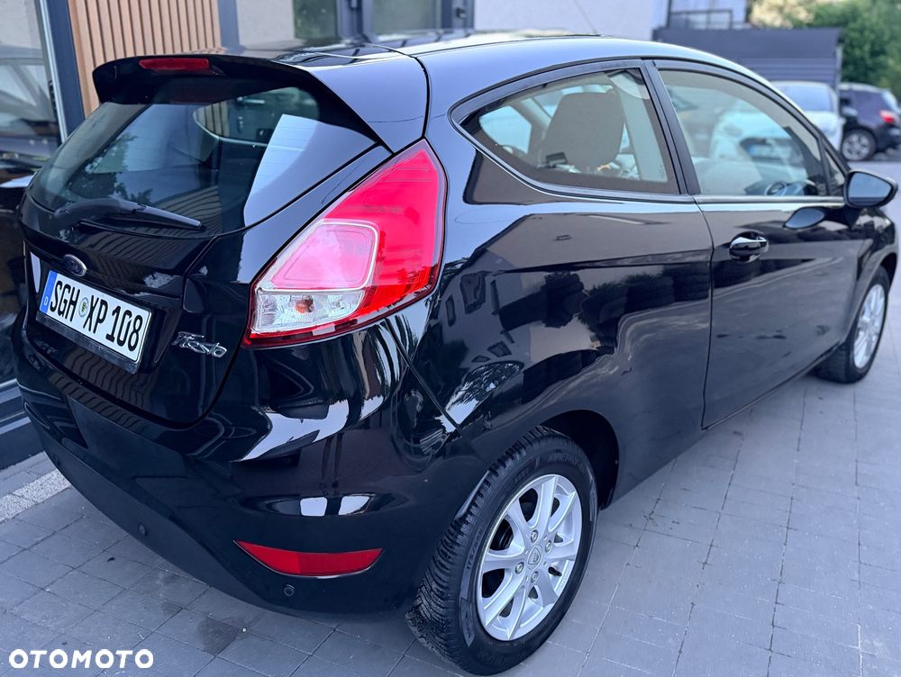 Ford Fiesta 1.25 Champions Edition - 11