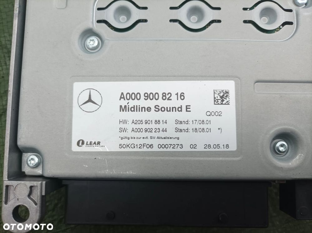 Mercedes W205 C klasa AMG wzmacniacz A0009008216 - 3