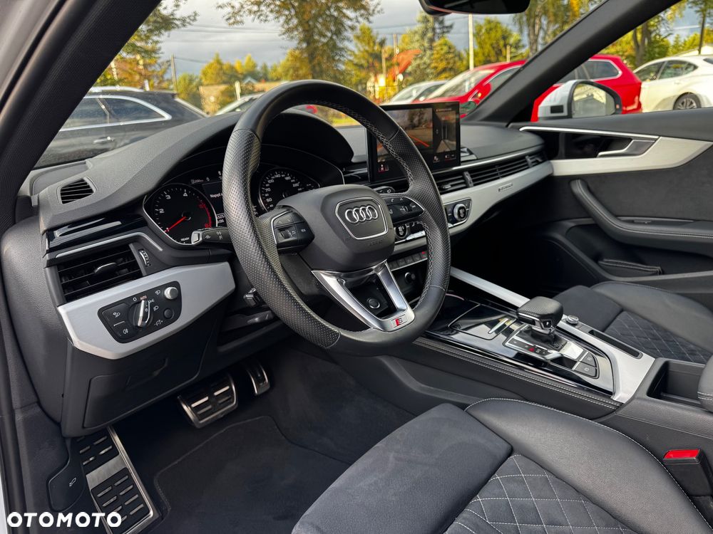 Audi A4 Avant 40 TDI S tronic S line - 17