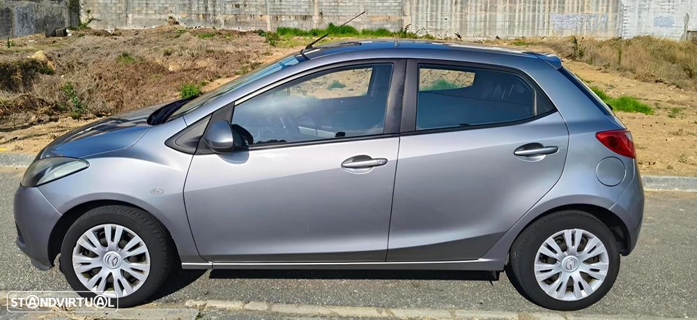 Mazda 2 1.3 MZR Comfort - 2