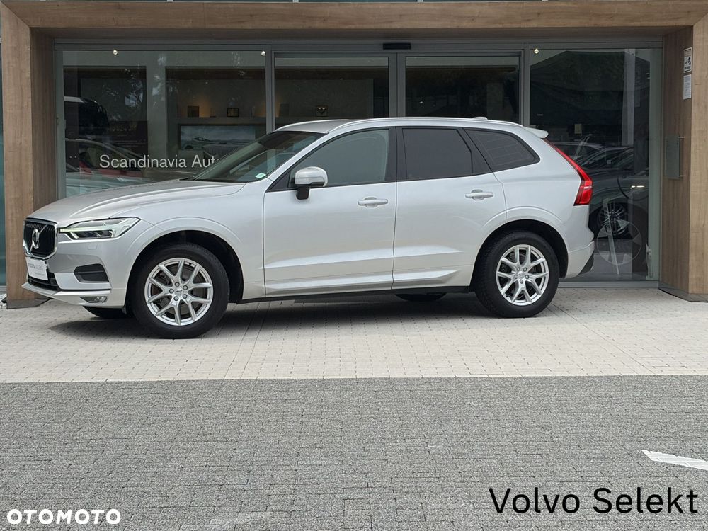 Volvo XC 60 D4 AWD Momentum - 2