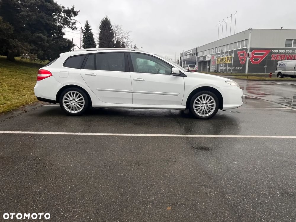Renault Laguna dCi 110 FAP Dynamique - 6