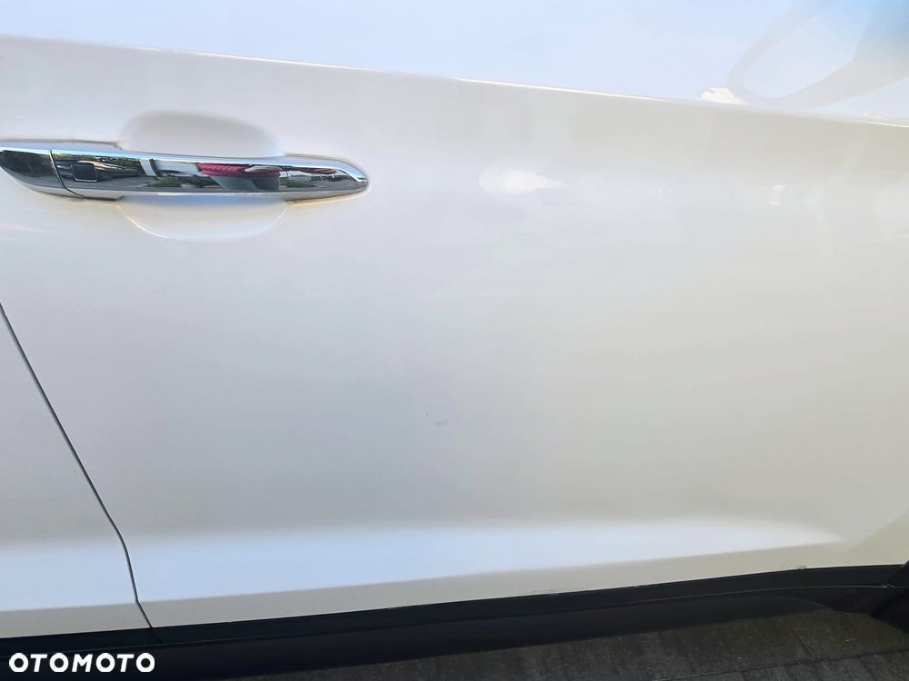 Hyundai Tucson 2.0 CRDI 4WD Automatik Premium - 23