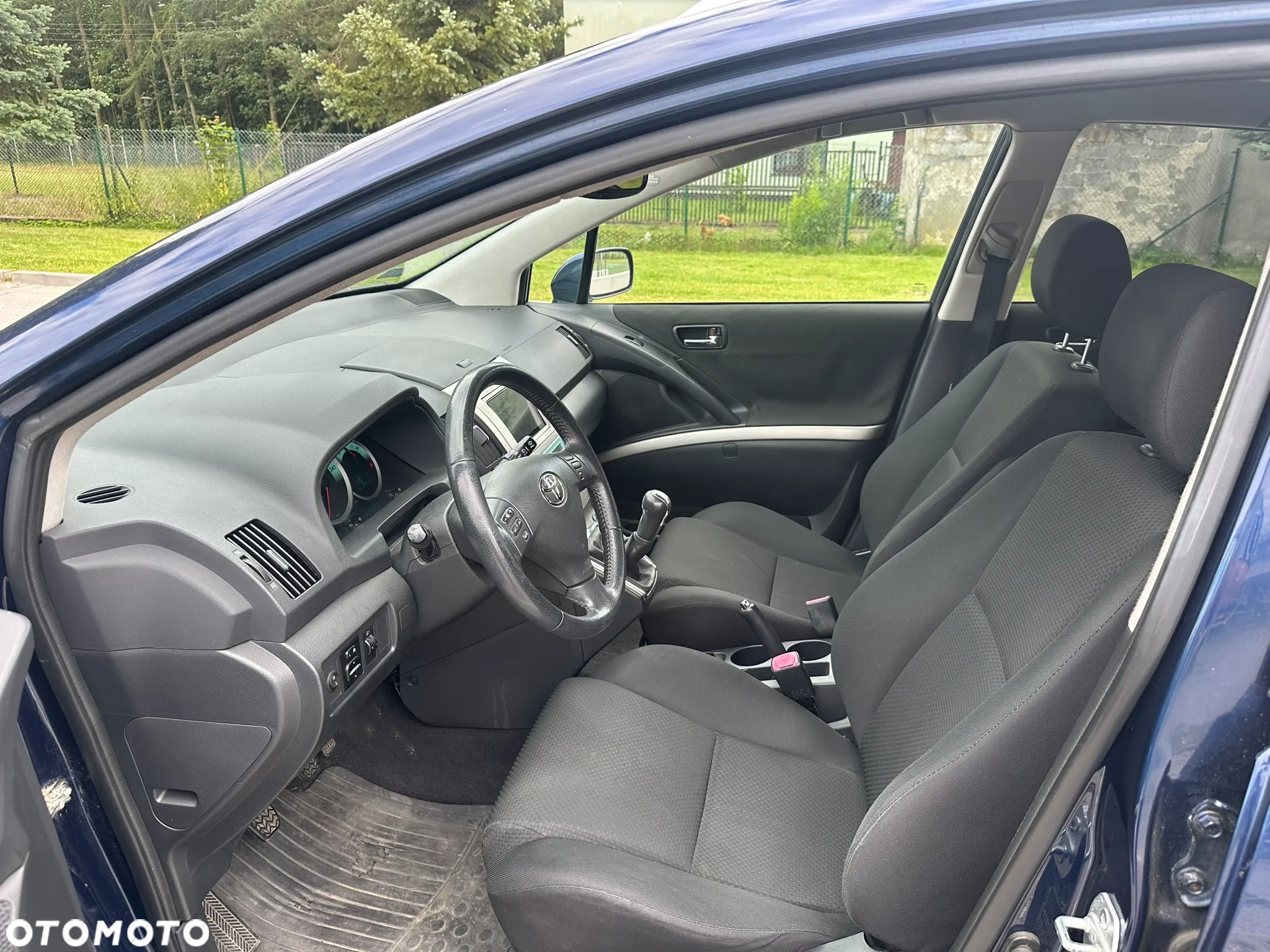 Toyota Corolla Verso - 13