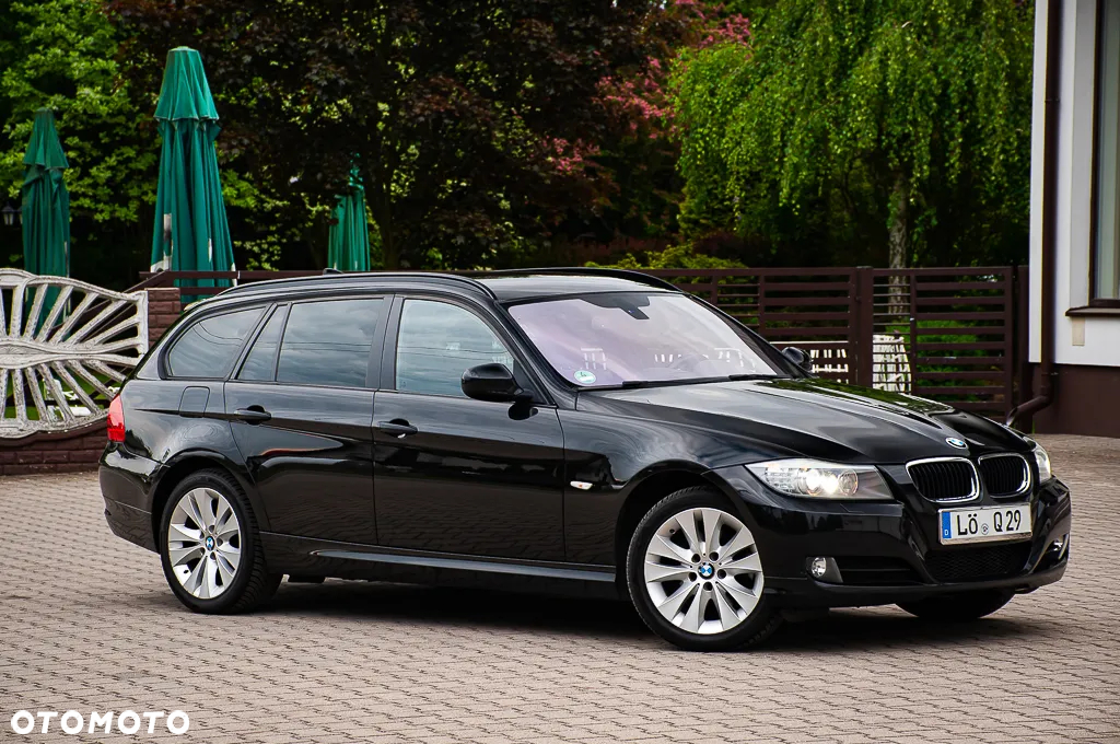 BMW Seria 3 320d xDrive DPF Touring Edition Fleet Exclusive - 10