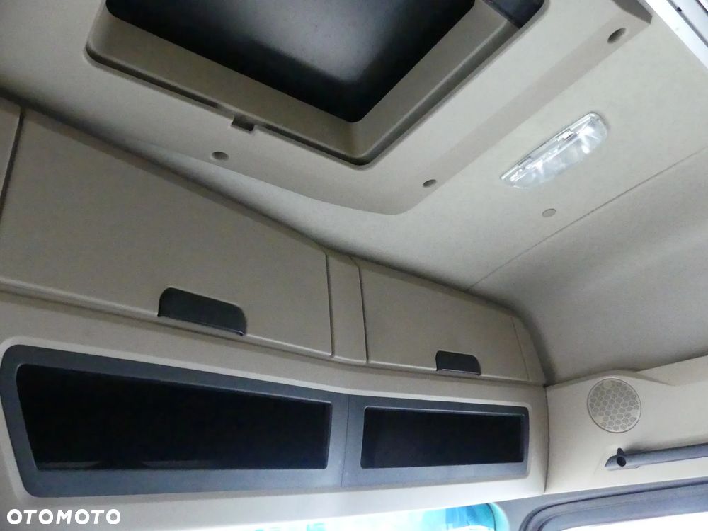 Mercedes-Benz ACTROS 1845 / EURO 6 / AUTOMAT / STANDARD / BIG SPACE / - 32