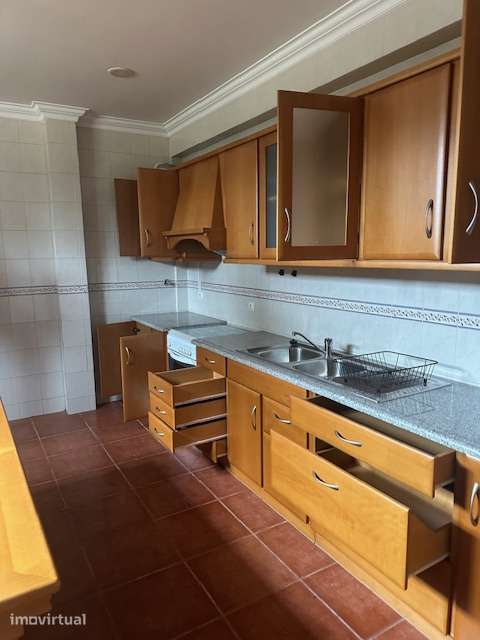 Casa com Piscina 10km de Leiria - Grande imagem: 3/15