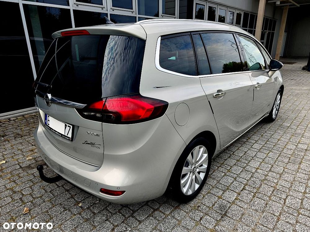 Opel Zafira 2.0 CDTI Cosmo - 28