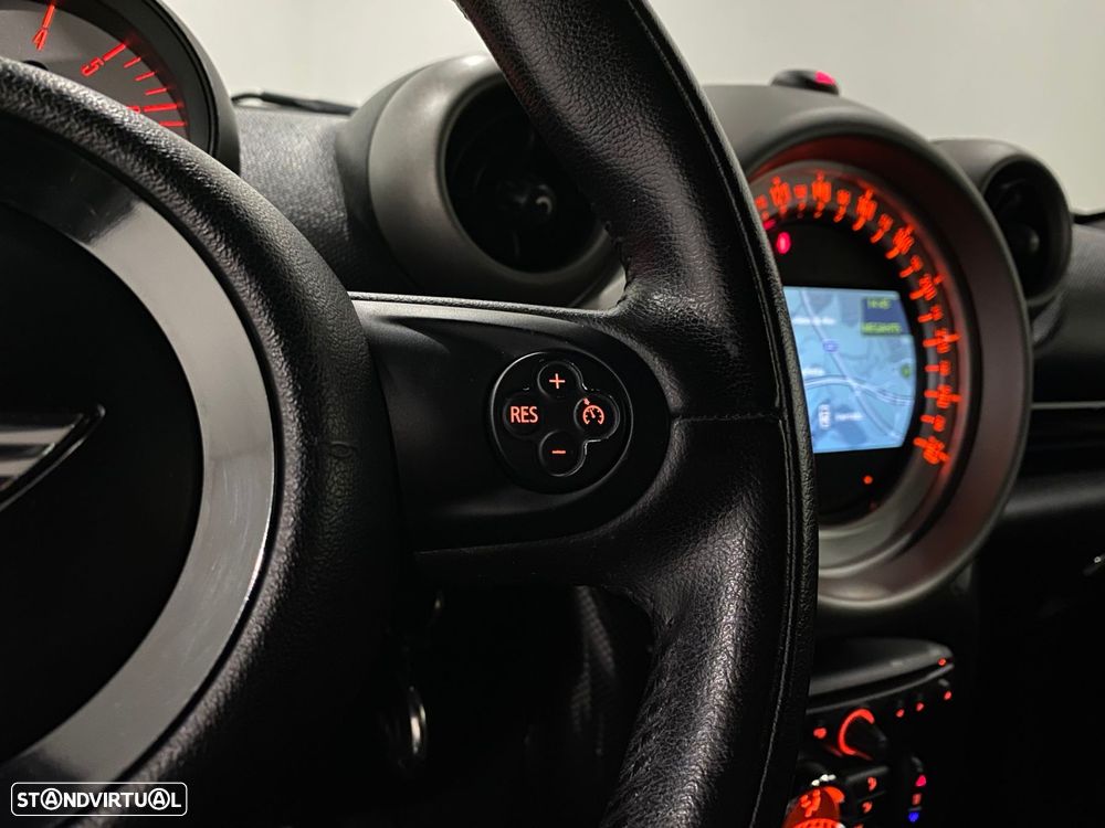 MINI Countryman Cooper SD ALL4 - 48