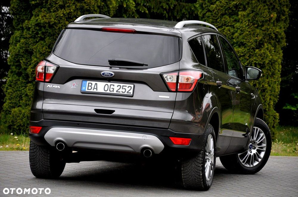 Ford Kuga - 16