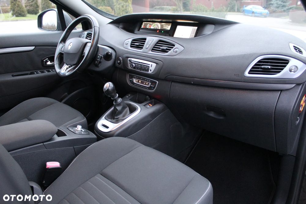 Renault Scenic Energy TCe 115 S&S LIMITED - 23