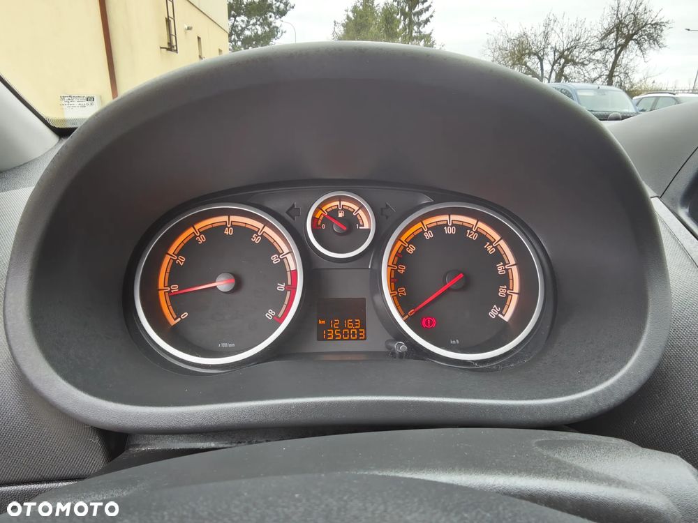 Opel Corsa 1.4 16V Energy - 26