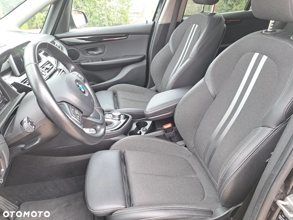 BMW Seria 2 220i Sport-Aut Sport Line - 8