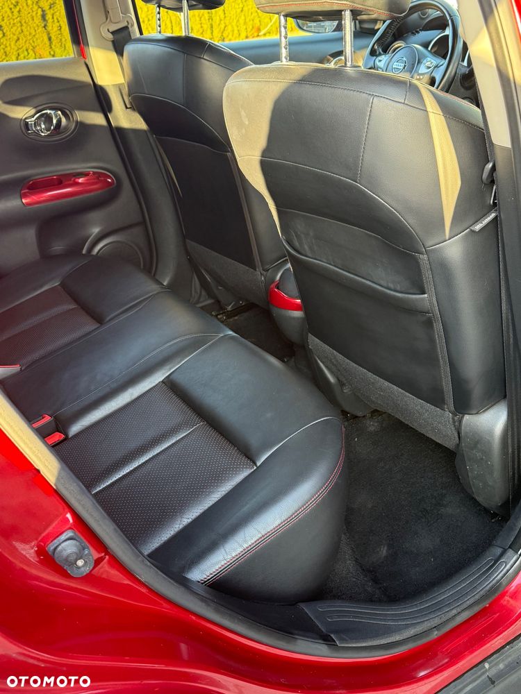 Nissan Juke 1.6 T Tekna 4x4 - 9