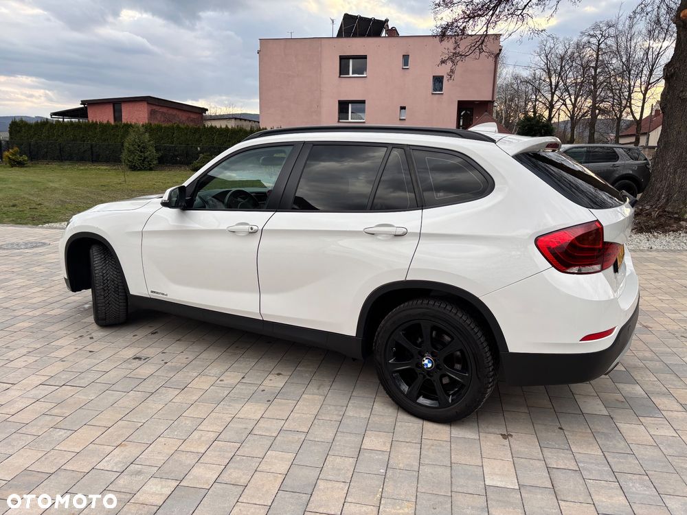 BMW X1 sDrive16d Sport Line - 4