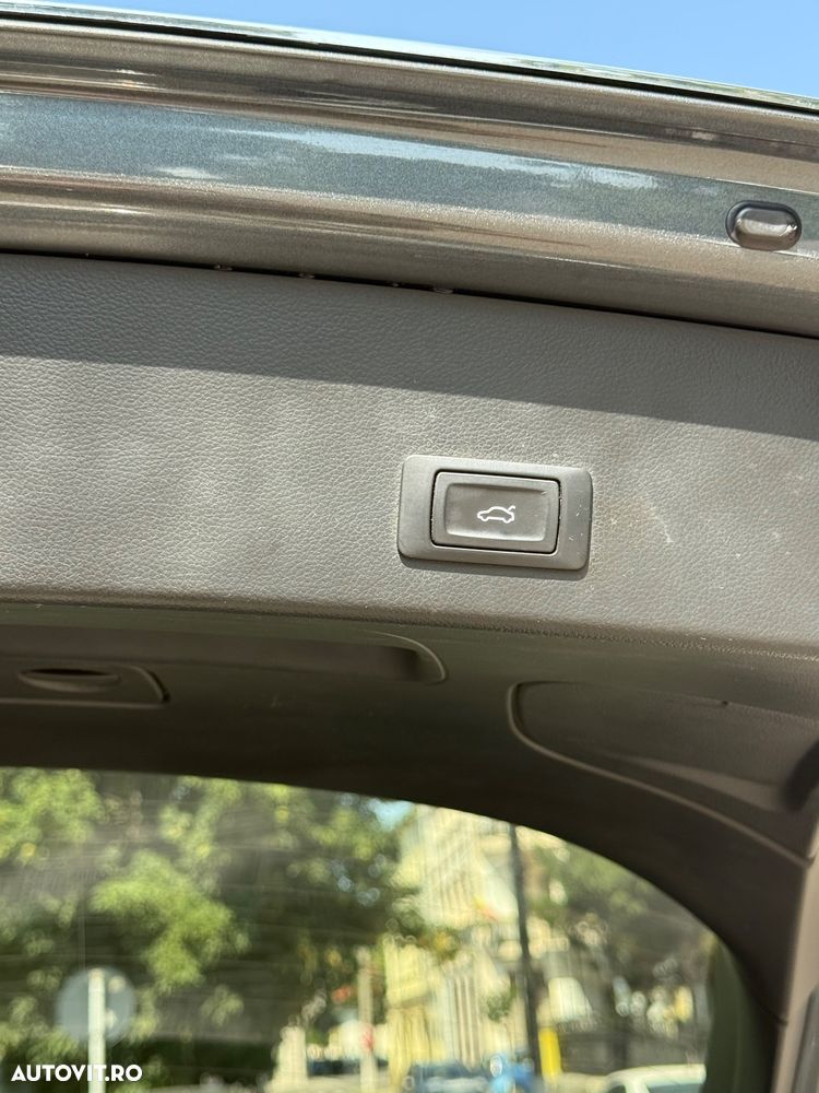 Audi A6 Avant 2.0 TDI Ultra S tronic - 10