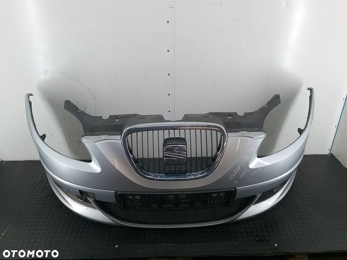 ZDERZAK PRZÓD SEAT TOLEDO III LS7Y - 1