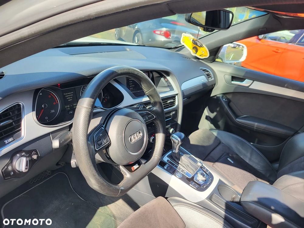 Audi A4 Avant 2.0 TDI DPF quattro S tronic S line Sportpaket - 6