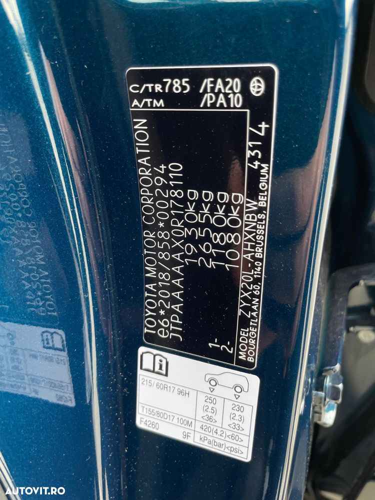 Toyota C-HR 1.8 HEV 140 CP 4x2 CVT Active - 21