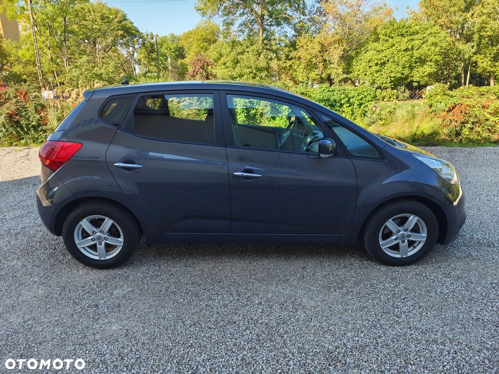 Kia Venga 1.6 CRDi 128 Titanium Collection - 5