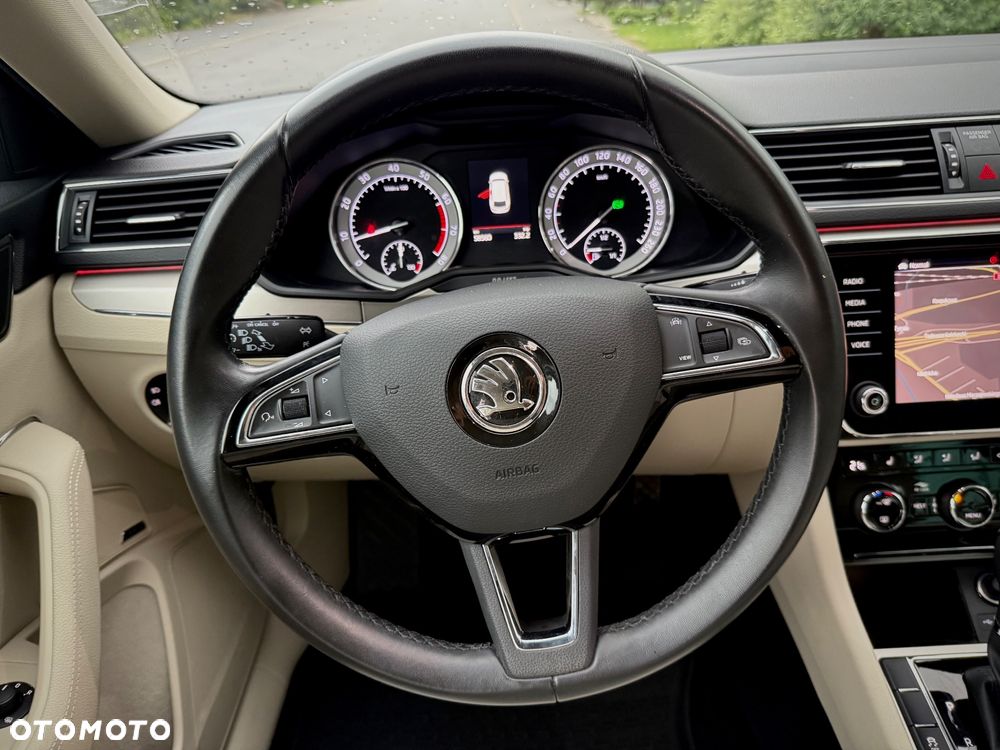 Skoda Superb 2.0 TSI 4x4 Scout DSG - 14