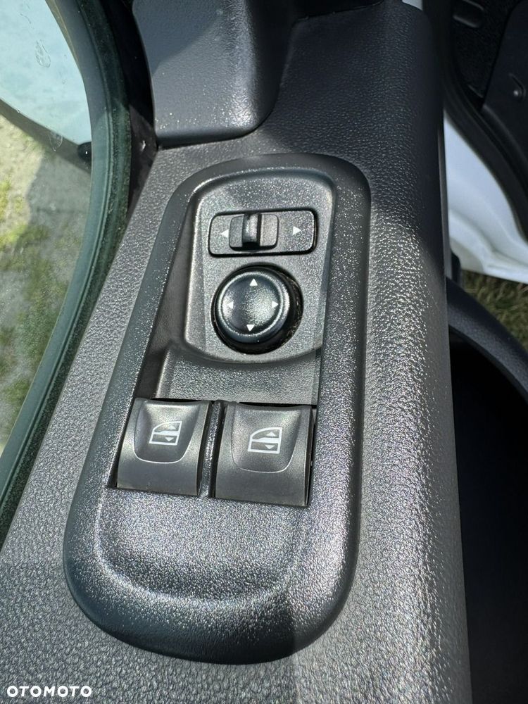 Renault Master - 18