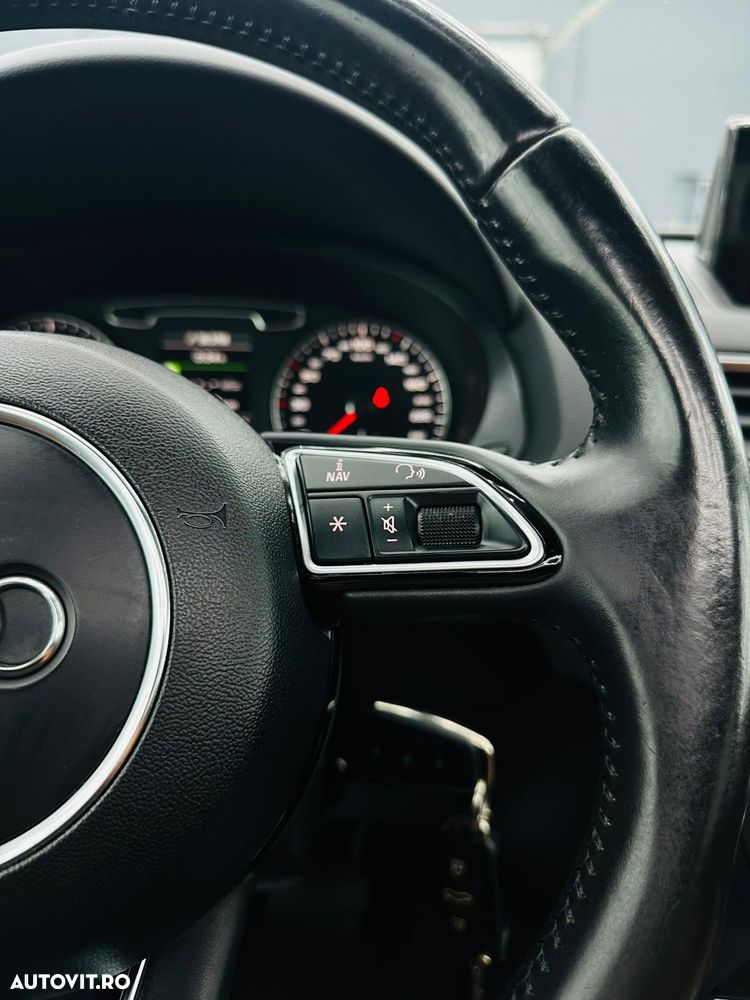 Audi Q3 2.0 TDI Quattro S tronic - 31