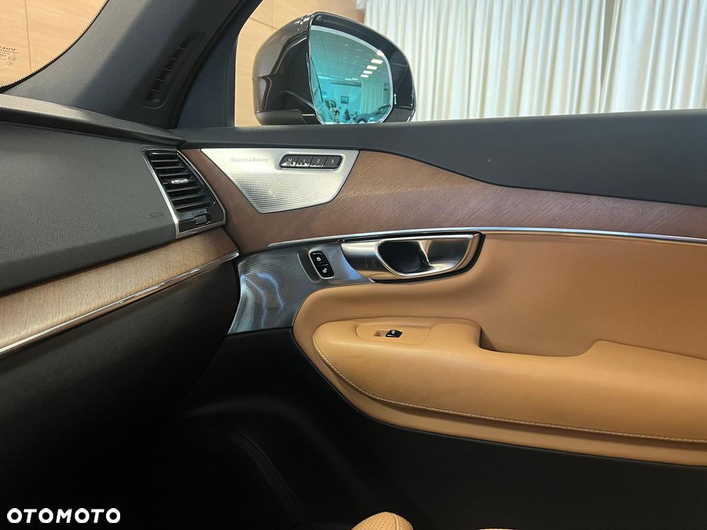 Volvo XC 90 T8 AWD Plug-In Hybrid Inscription 7os - 21