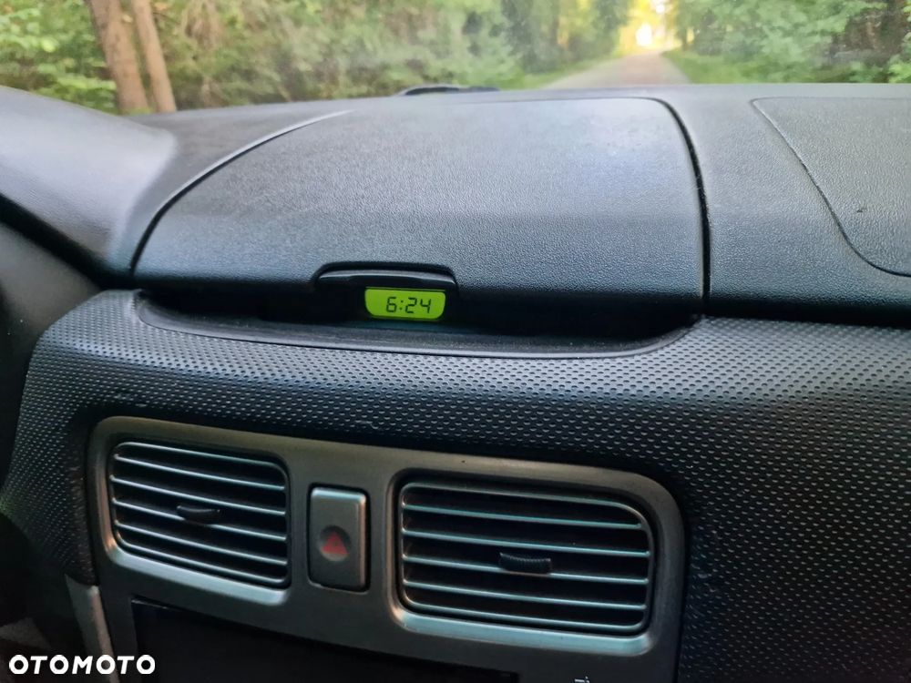 Subaru Forester 2.0X Trend - 19