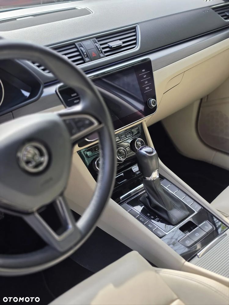 Skoda Superb 2.0 TSI Style DSG - 18