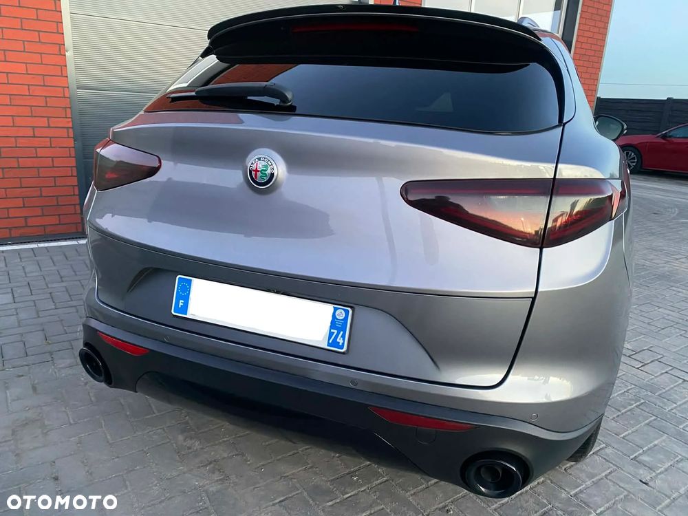 Alfa Romeo Stelvio 2.2 16V AT8 Executive - 21