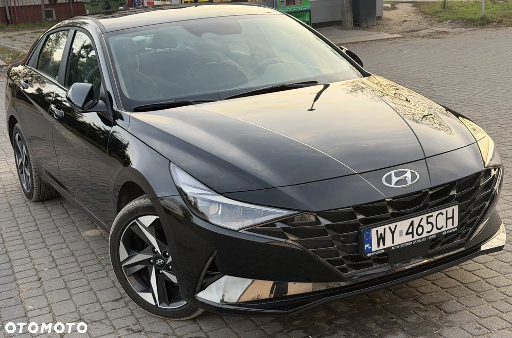 Hyundai Elantra 1.6 Executive CVT - 12