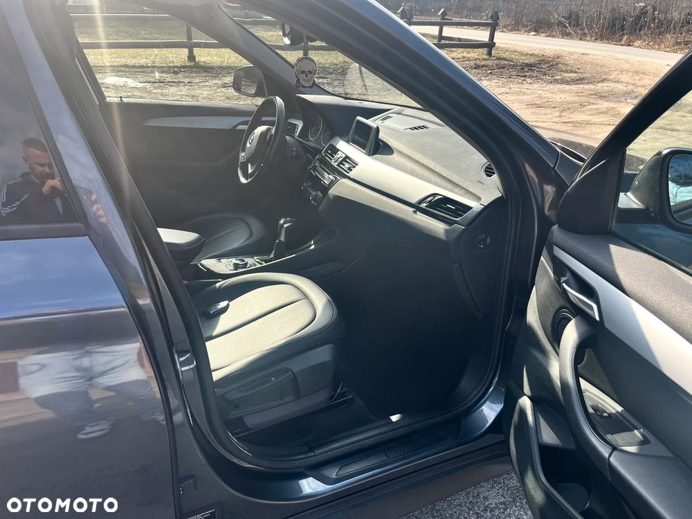 BMW X1 sDrive18d - 22
