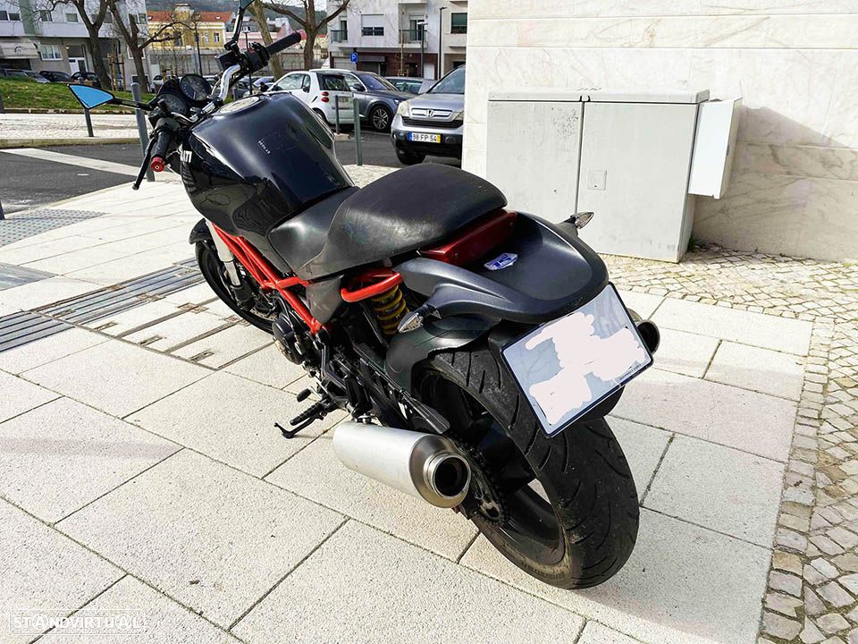 Ducati Monster - 8